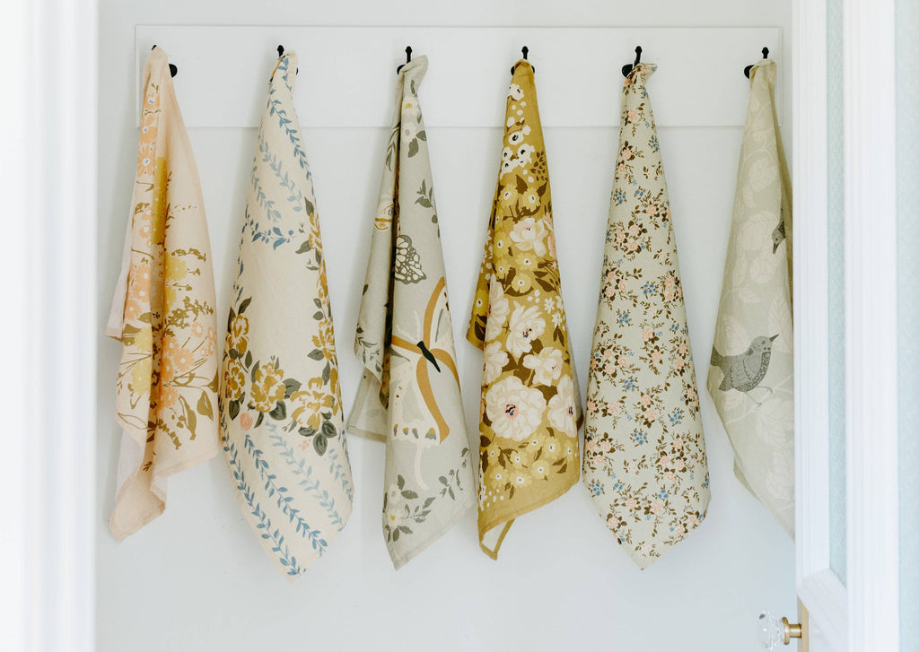 Homebody Cotton Linen Tea Towel | Gold Meadow Floral