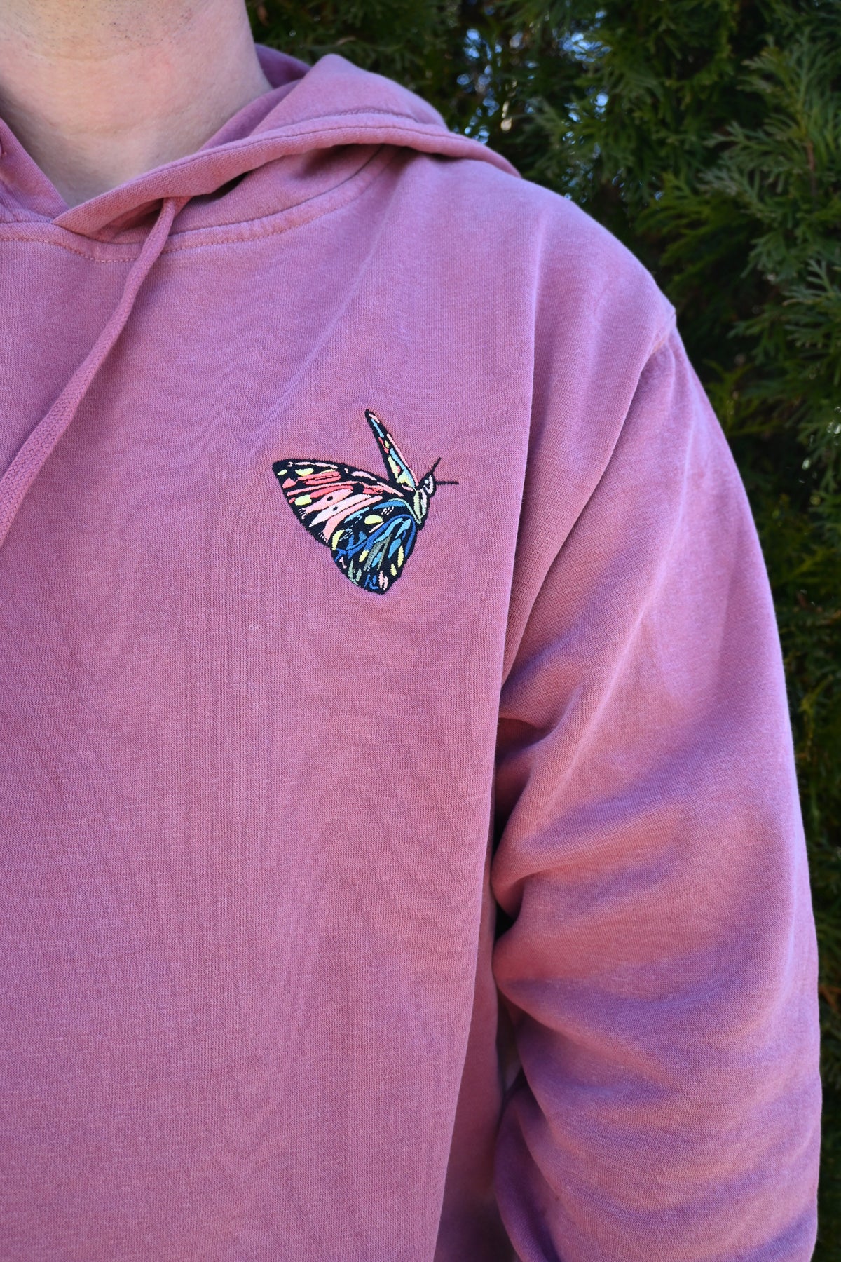 BE SET FREE Unisex pigment-dyed hoodie